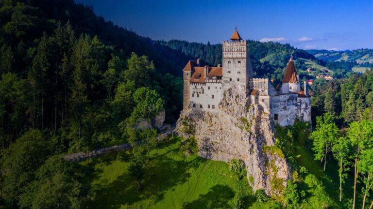 Bucharest Peleș Castle Dracula Castle Black Church Brașov Tour Overview