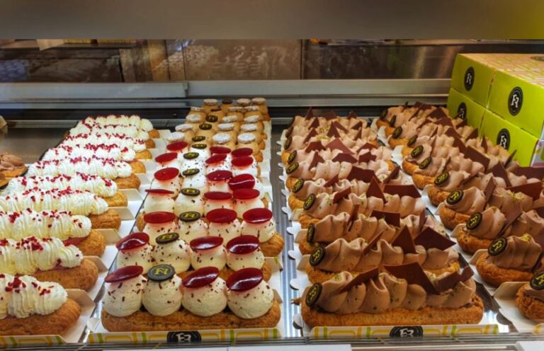 Bucharest: Sweet Delights History And Desserts Walking Tour Tour Overview