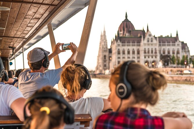 Budapest Sightseeing 1 Hour Danube River Cruise Ticket - Accessibility and Conditions