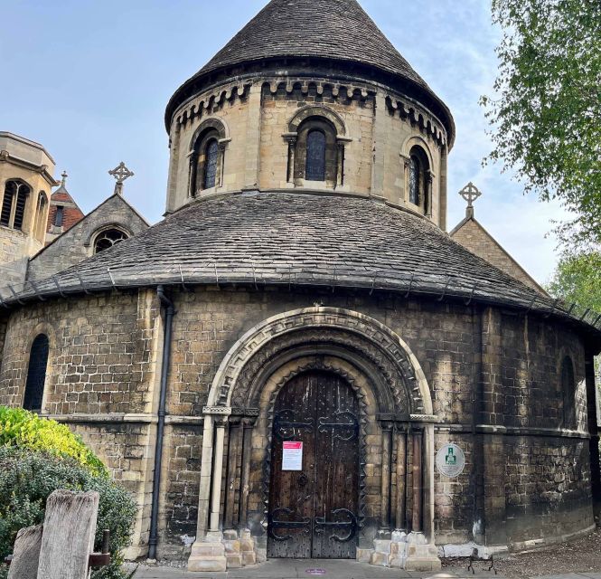 Cambridge: Self-Guided Colleges Walking Tour and Sightseeing - Tour Overview