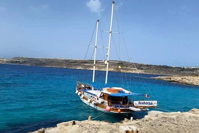 Comino, Blue Lagoon and Caves. Tour A - Overview of the Tour