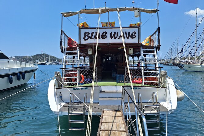 Daily Boat Tour (Orak Island) Around Bodrum and Black Island Coves - Lunch and Drinks