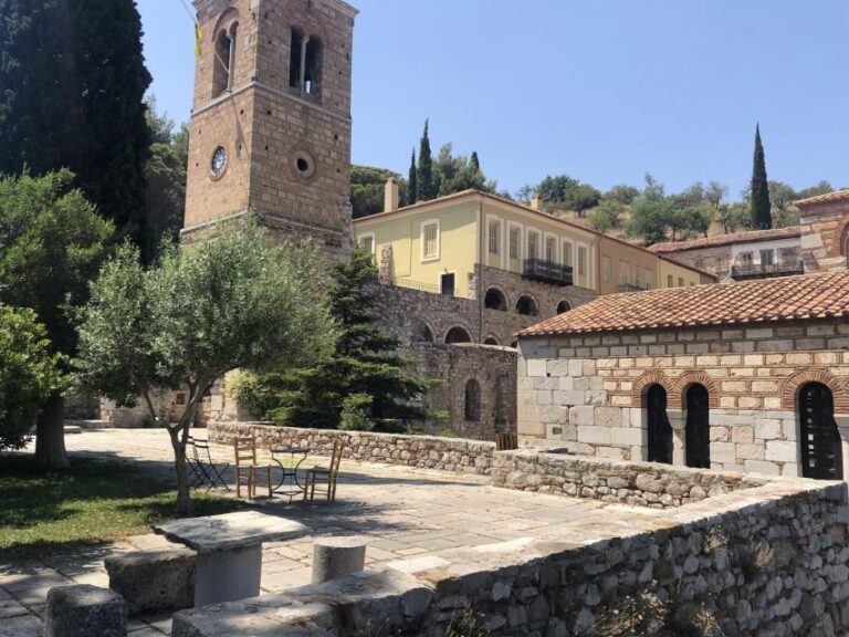 Delphi & Hosios Loukas Monastery Private Day Tour Plus Lunch Tour Overview