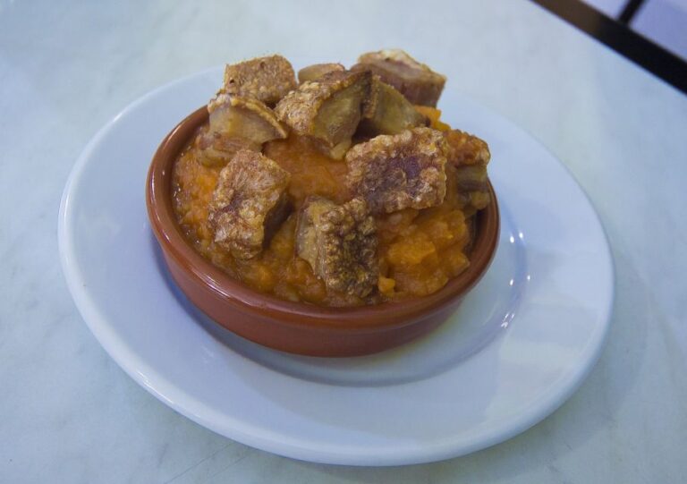 Discover The Best Wines And Tapas In Madrid. Overview Of Madrids Tapas Scene