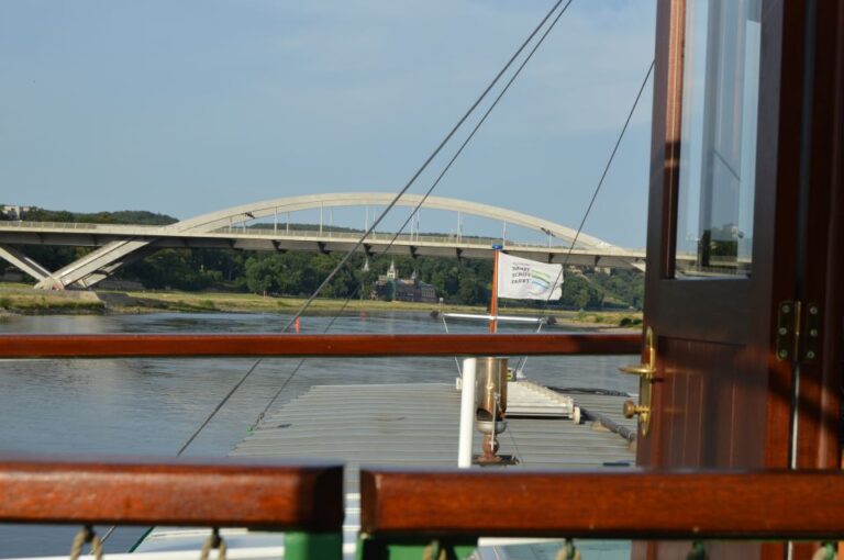 Dresden: River Bridge Tour Tour Overview