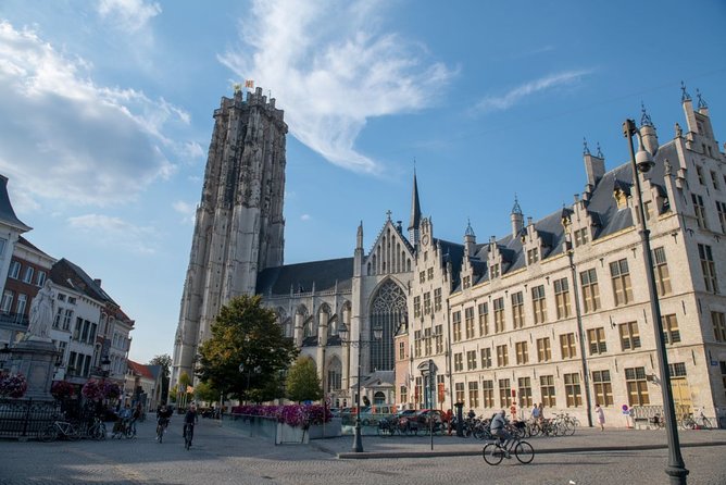 E-Scavenger Hunt Mechelen: Explore the City at Your Own Pace - Exploring the City at Your Own Pace