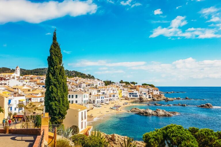 From Barcelona: Girona And Costa Brava Full Day Tour Tour Overview