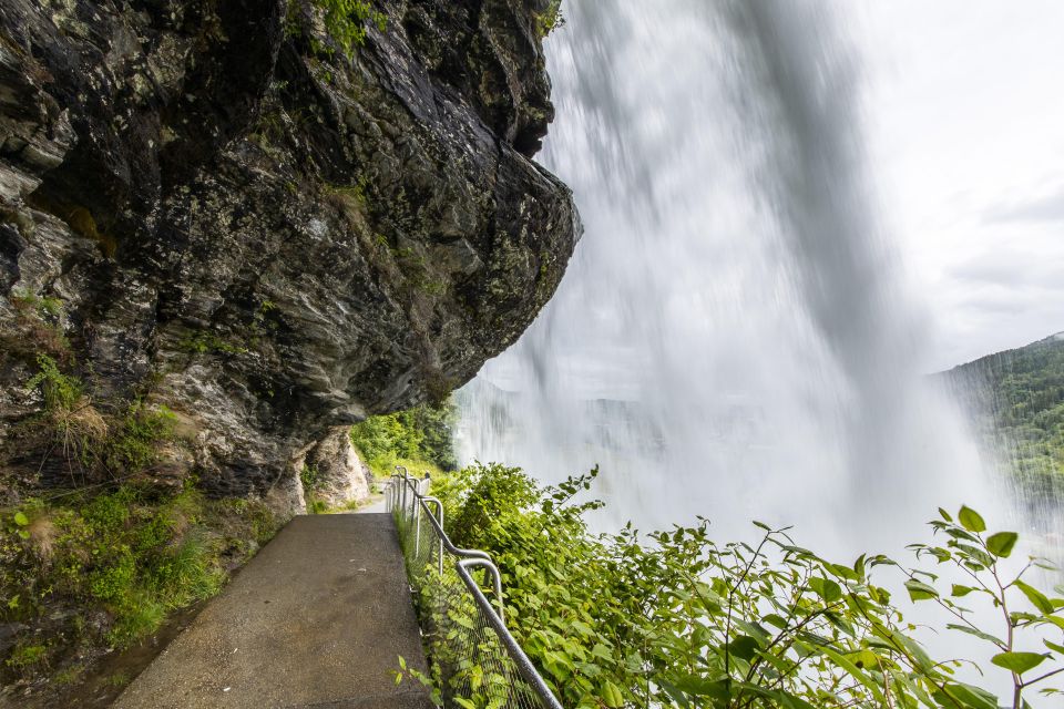 From Bergen: Folgefonna National Park & Glacier Lake Tour - Tour Overview