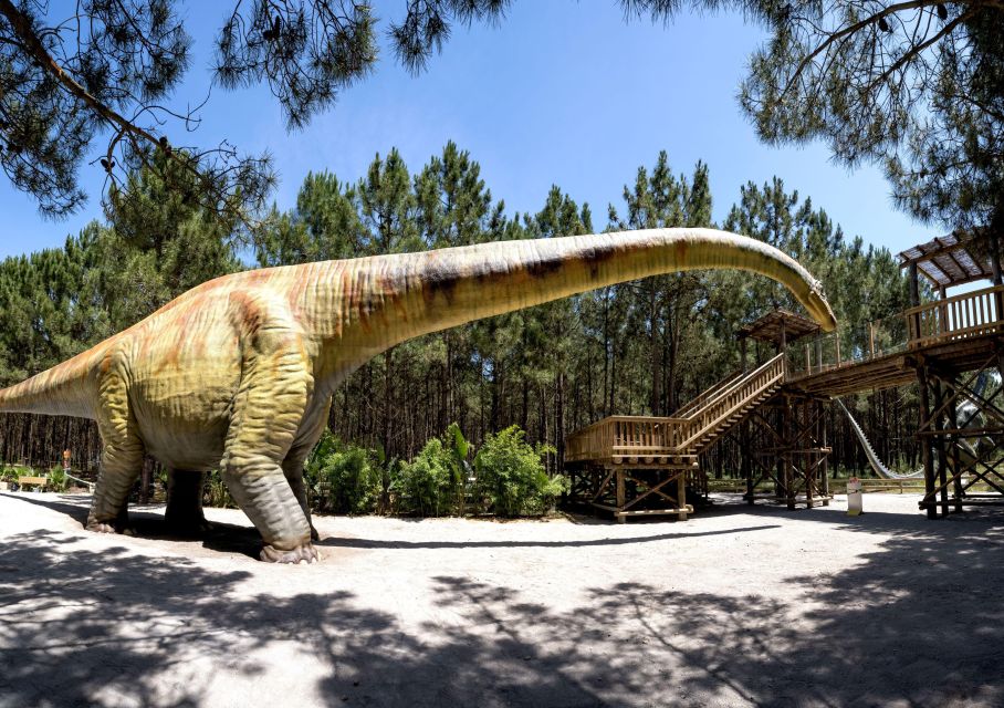 From Lisbon: Trip to Dinosaurs & Little Portugal Theme Parks - Trip Details