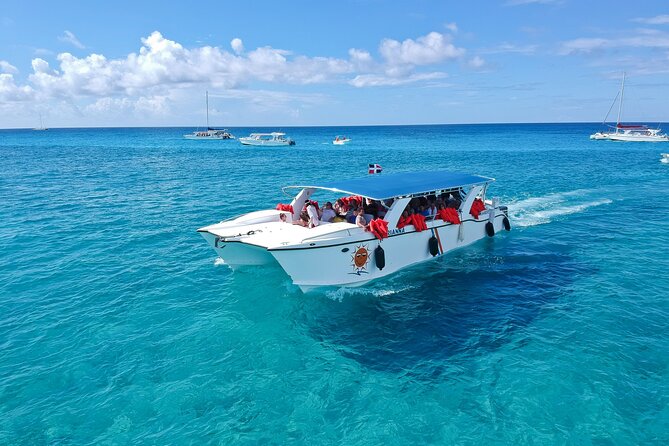 Full-Day Tour to Saona Island Sailing With Lunch and Free Beverages! - Inclusions and Logistics