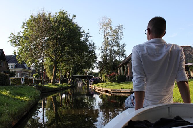 Giethoorn Day Trip From Amsterdam With Cruise and Cheeseplatter - Inclusions and Exclusions