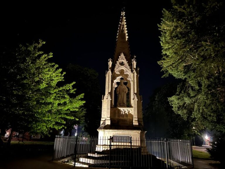 Gloucester: Ghost Themed Guided Walking Tour Explore Gloucesters Macabre History