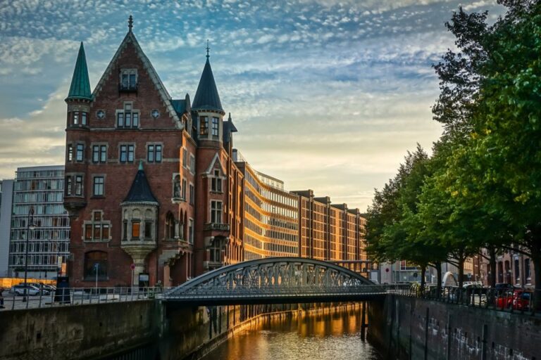 Hamburg: Highlights Self Guided Scavenger Hunt And City Tour Explore Hamburgs Historic Landmarks