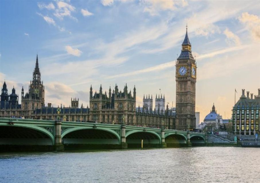 Hop-on Hop-off London Bus Tour & Westminster Abbey - Westminster Abbeys Storied History