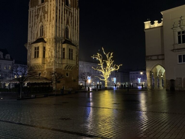 Krakow By Night Tour Overview