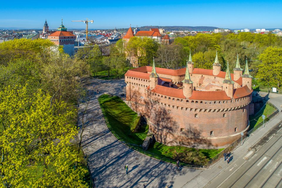 Krakow: Old Town Walking Tour - Overview of the Tour