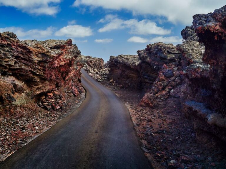 Lanzarote: Timanfaya Park, Jameos Del Agua & Green Cave Day Trip Tour Overview And Pricing