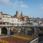 Lausanne: Express Walk With A Local In 60 Minutes Tour Overview