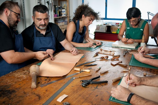 Leathercraft Workshop In The Rastro Of Madrid. Workshop Details