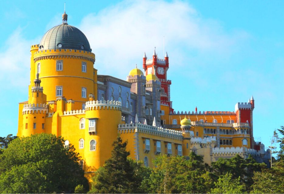 Lisbon: Sintra, Cabo Da Roca, and Cascais Private Day Trip - Exploring Quinta Da Regaleira