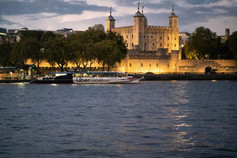 London: Uber Boat Single Trip And London Cable Car Uber Boat Single Trip