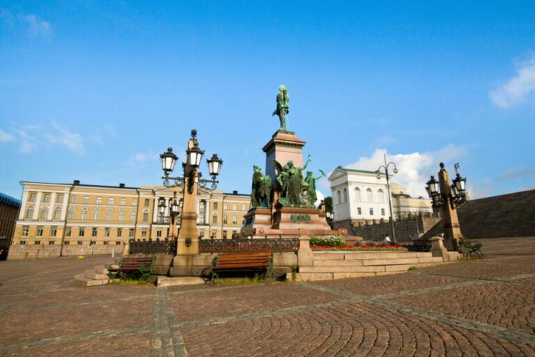 Love On The Streets Of Helsinki Romantic Walking Tour Learning About Composers Love Life