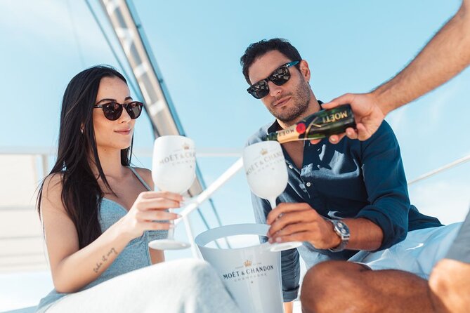 Luxury Catamaran Cruise With Brunch and Unlimited Drinks - Overview and Inclusions