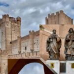 Medina Del Campo: Private Sightseeing Tour Tour Overview