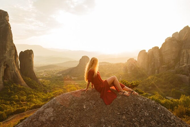 Meteora: Guided Sunset Tour With Monasteries and Caves Visit - Exploring Meteoras UNESCO-designated Monasteries