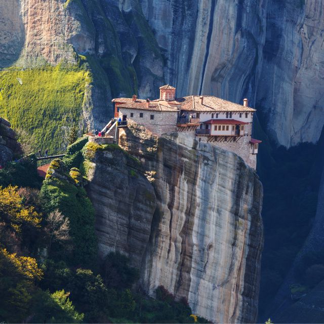 Meteora: Private Day Trip From Thessaloniki Tour Overview