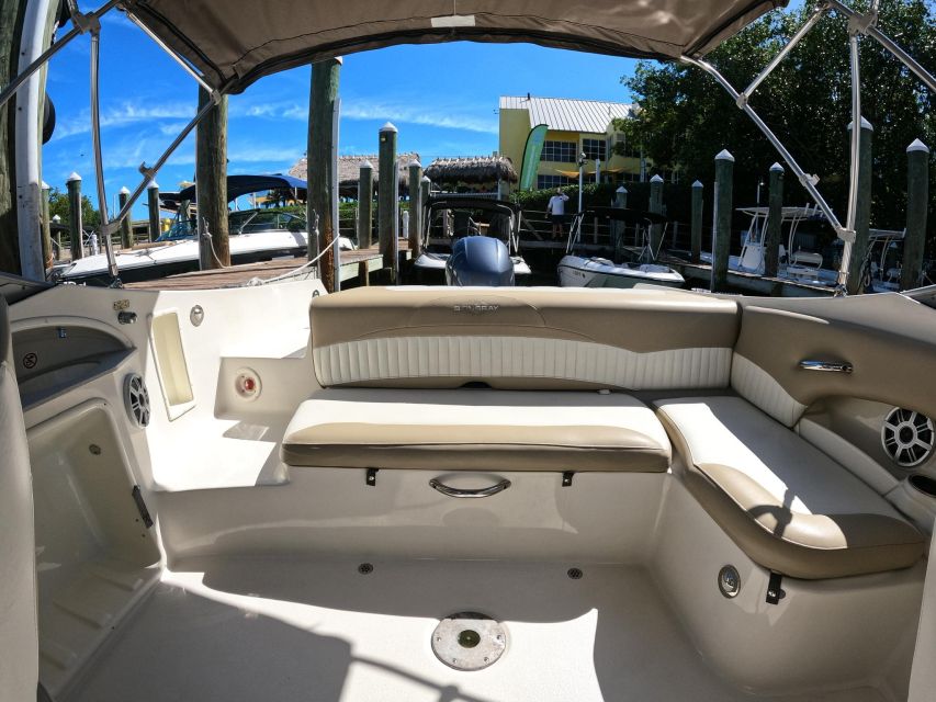 Miami: 24-Foot Private Boat for up to 8 People - Overview of the Boat Tour