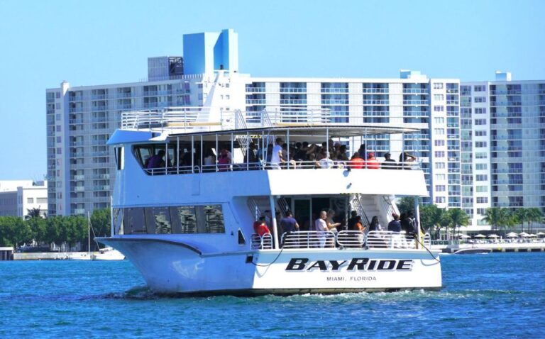 Miami: Celebrity Homes & Millionaire Mansions Boat Tour Tour Overview