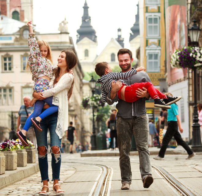 Munich: Friendly History For Family With Kids Guided Walking Family Friendly Walking Tour