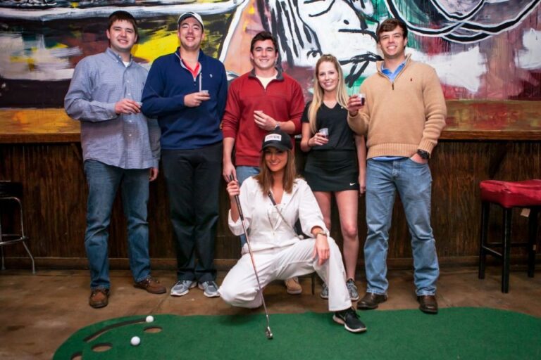 Nashville: 2 Hour Golf Cart Bar Crawl Tour Tour Overview