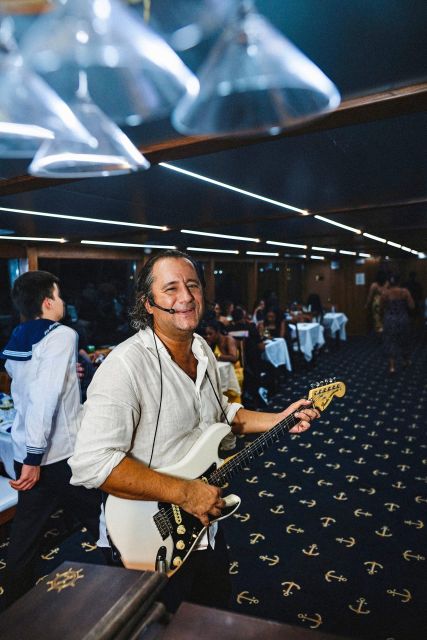 Nyc: Gourmet Dinner Cruise With Live Music - Event Details