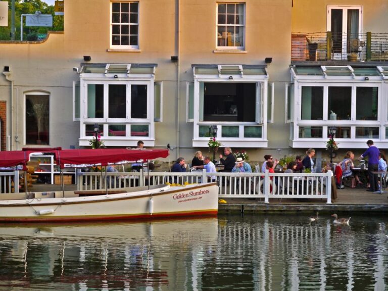 Oxford: Sightseeing River Cruise Activity Details