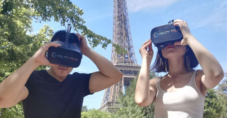 Paris : Immersive Eiffel Tower Tour With Virtual Reality Tour Overview