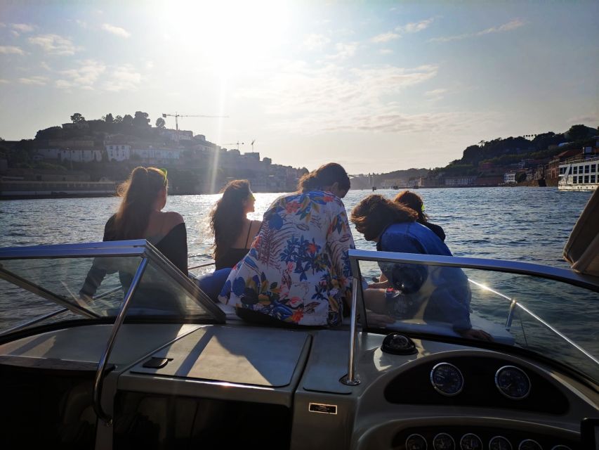 Porto: 6 Bridges on a Private Boat Tour 1h30m Sunset Option - Activity Overview