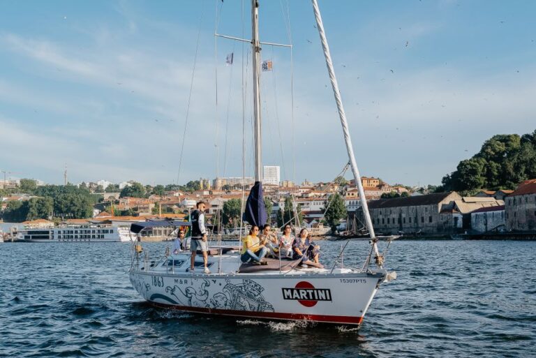 Porto: Romantic Sailboat Cruise Activity Details