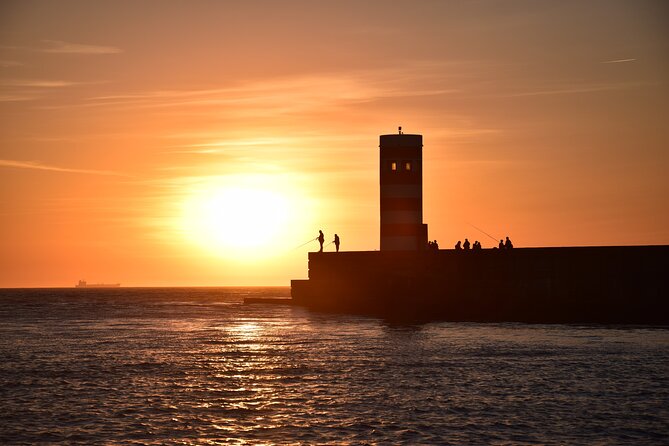 Porto: Small-Group Douro River Sailing Cruise - Exploring Portos Skyline and Landmarks