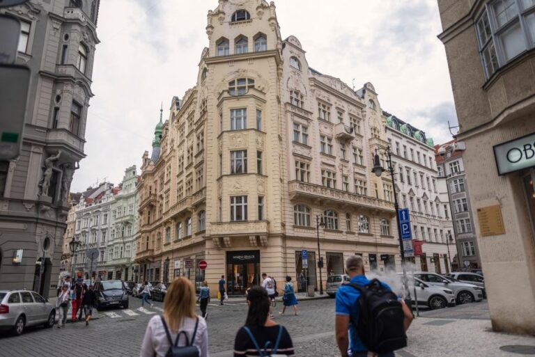 Prague: Old Town And Jewish Quarter Guided Walking Tour Tour Overview