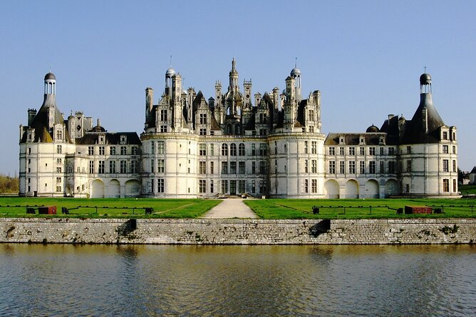 Private 3 Loire Valley Castles From Paris Mercedes Wine Tasting - Inclusions and Exclusions