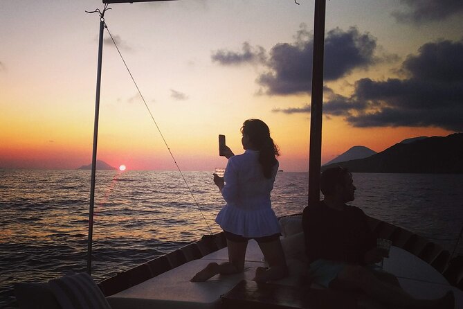 Private Boat Tour at Sunset to the Faraglioni of Lipari - Inclusions