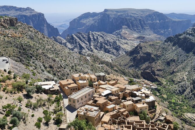 Private Day-Tour in Nizwa and Jebel Akhdar - Tour Details