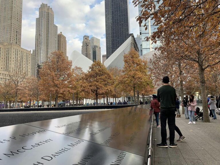 Roteiro Nyc: Memorial, Finance, Liberty Tour Tour Details