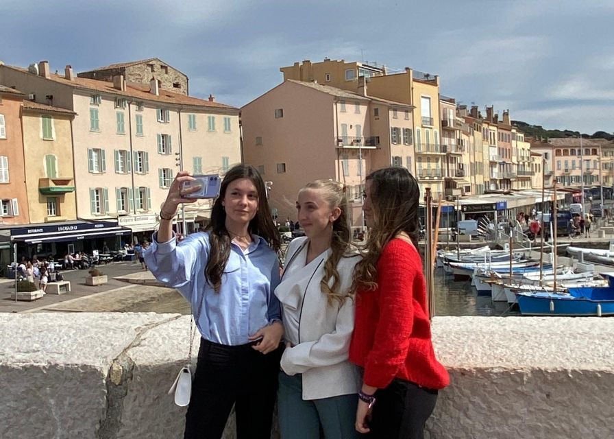 Saint Tropez : Netflix Emily in Paris Tour - Tour Duration and Language