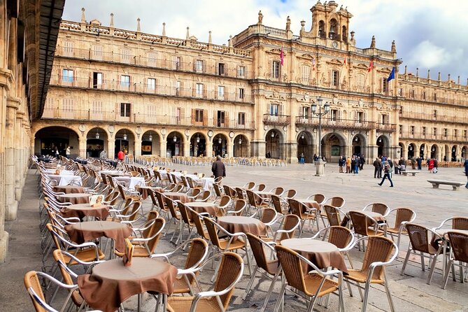 Salamanca With Capital Letters, Monumental, Historical-Artistic. Bilingual - Salamancas Rich Historical Heritage