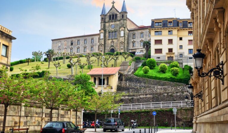 San Sebastian Complete Private Walking Tour + Monte Igeldo Tour Details