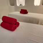 Santorini: Signature Aromatherapy Spa Face Body Treatment Treatment Overview