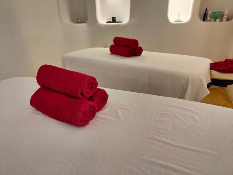 Santorini: Signature Aromatherapy Spa Face Body Treatment Treatment Overview